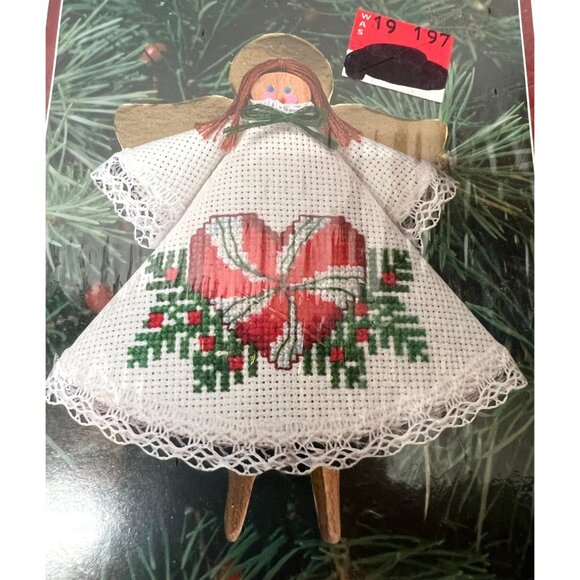 Holiday Time Angel Ornament Kit With Peppermint Heart Cross-Stitch Design - Picture 2 of 4